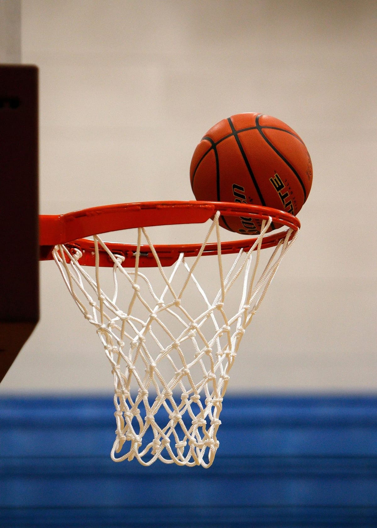 Fourth Grade Basketball Team Dunks on the Competition